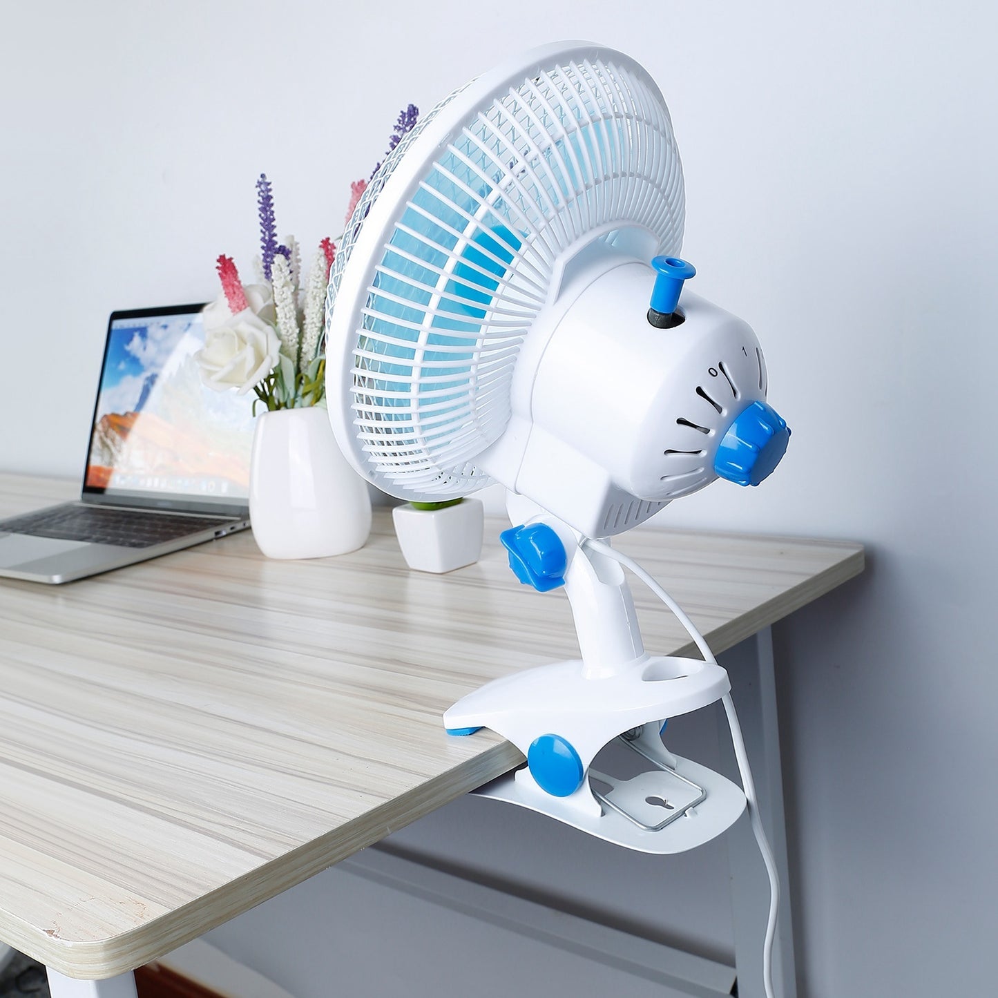 Clip On Fan 2 Speeds Quiet Clamp Fan Adjustable Tilt Auto Shaking Fan Wall Mount Personal Fan For Desk Office Home Baby Strollers Table Tops With 3.94FT Cord
